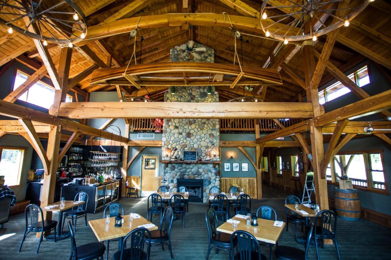 Heather Mountain Lodge Rogers Pass Esterno foto