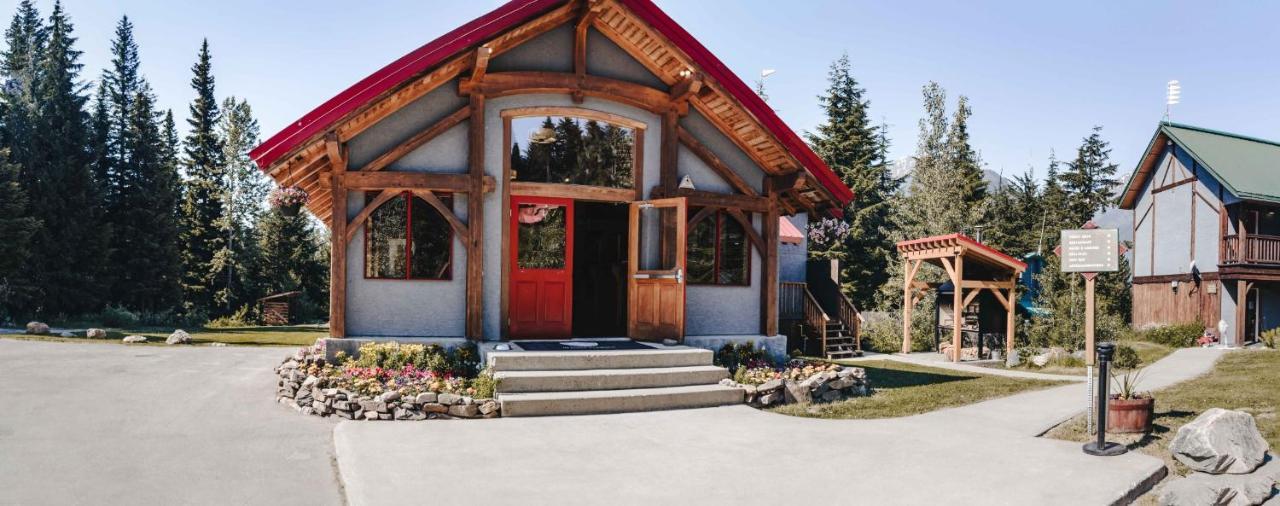 Heather Mountain Lodge Rogers Pass Esterno foto