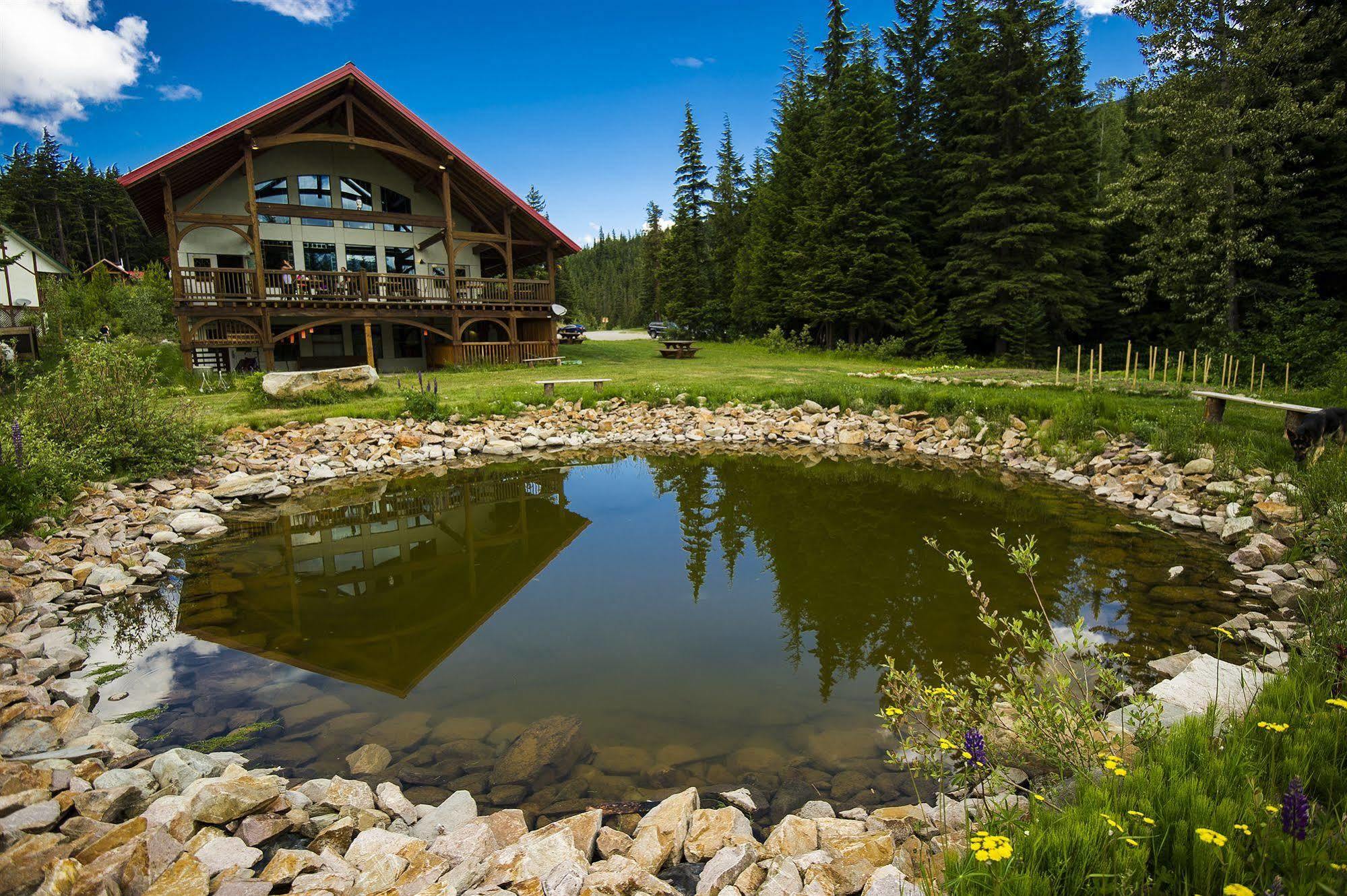 Heather Mountain Lodge Rogers Pass Esterno foto